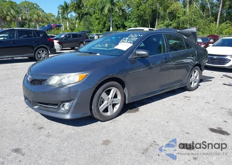 2012 Toyota Camry Se z USA, uszkodzony, nr VIN 4T1BF1FK2CU151453